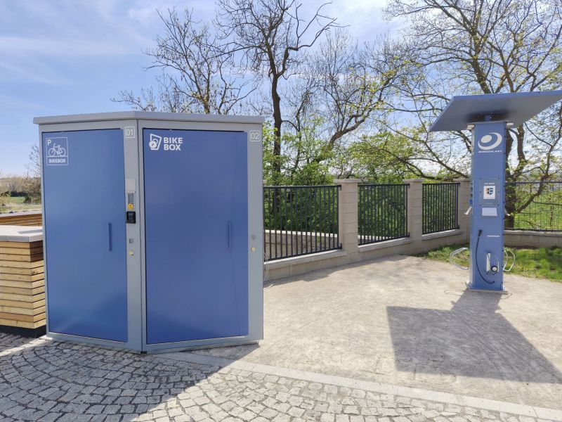 Bike Box - Dobroměřice – Louny 1, Municipal Office