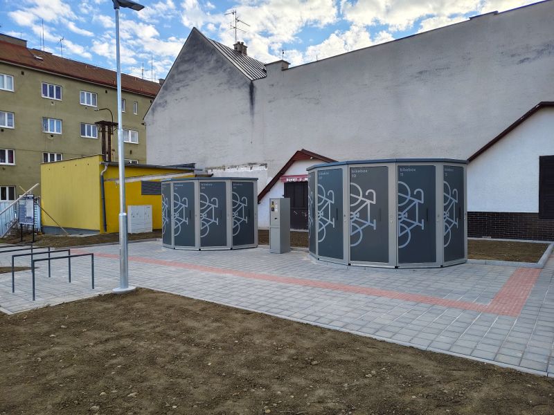 Bike Box - Lipník nad Bečvou, Bus station